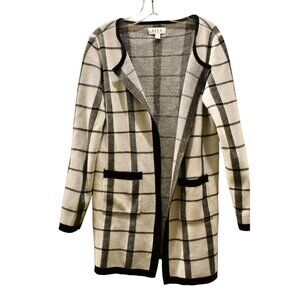 Women's Elle Black and Ivory Plaid Loose Fit Long Cardigan Sweater Pockets  M